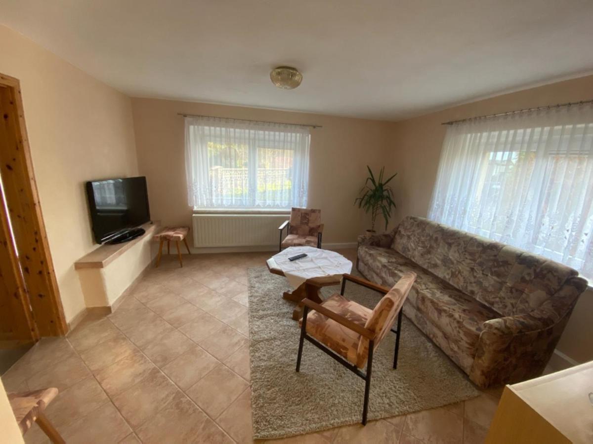 Ferienwohnung Lippmann Grosshartmannsdorf المظهر الخارجي الصورة